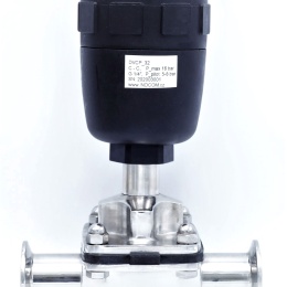 Vanne à membrane, commande: actionneur pneumatique, raccordement: CLAMP