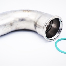 Coude 90°, raccords pressés, F/M