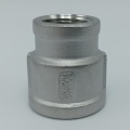 Redukce závitová VNI/VNI, nátrubek redukovaný, typ 335, 1/2"x3/8"
