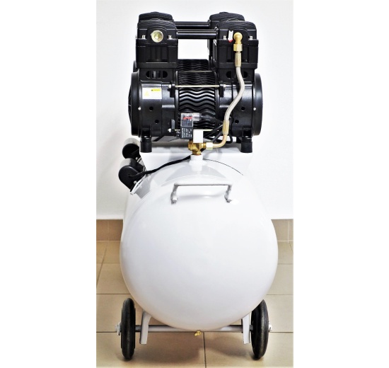 compresseur sans huile avec réservoir d'air de 100 litres et débit 360 l/min.