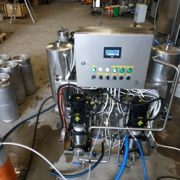 Machine de lavage et de remplissage KEG automatique