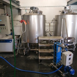 Nous proposons la salle de brassage 10 HL sur mesure