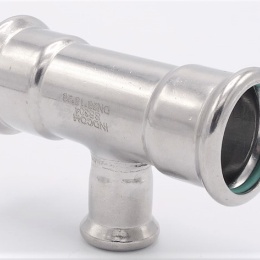 Pièce en T, pressage, réduite F/F/F 28_15_28, raccords a sertir