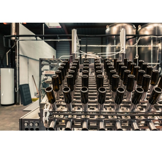 Bac à bouteilles, remplisseuse automatique