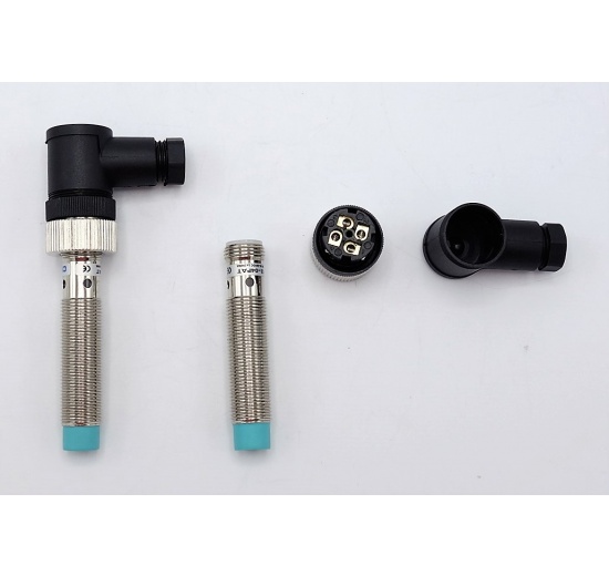 Capteur inductif - un connecteur angulaire de 90°