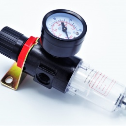 Filtre avec soupape de réduction