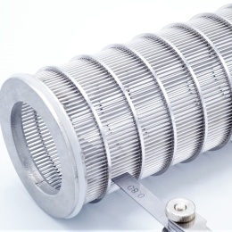 Filtre tubulaire cornier  type C-C, DN50 (collier 64mm) tamis à fentes de filtration intérieure 0,8 mm