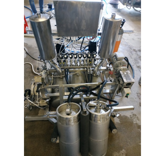 INDCOM plnička a myčka KEG sudů