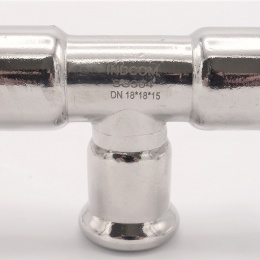 Pièce en T, pressage, réduite F/F/F 18_15_18, inox