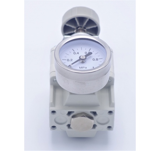 Redukční ventil s jemnou regulací G 1/4"   rozsah 0.1-10 bar