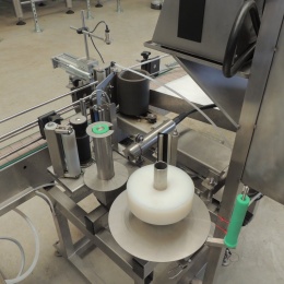 technologie pour l'industrie des boissons - Machine d'étiquetage