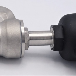 Vanne pneumatique avec le siège incliné-45°